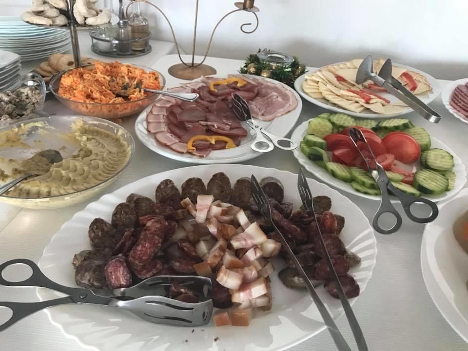 Pensiunea Casa Boiereasca Peştera Eksteriør billede